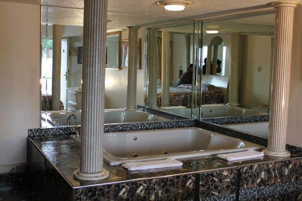 Presidential Inn And Suites Lyons Eksteriør billede